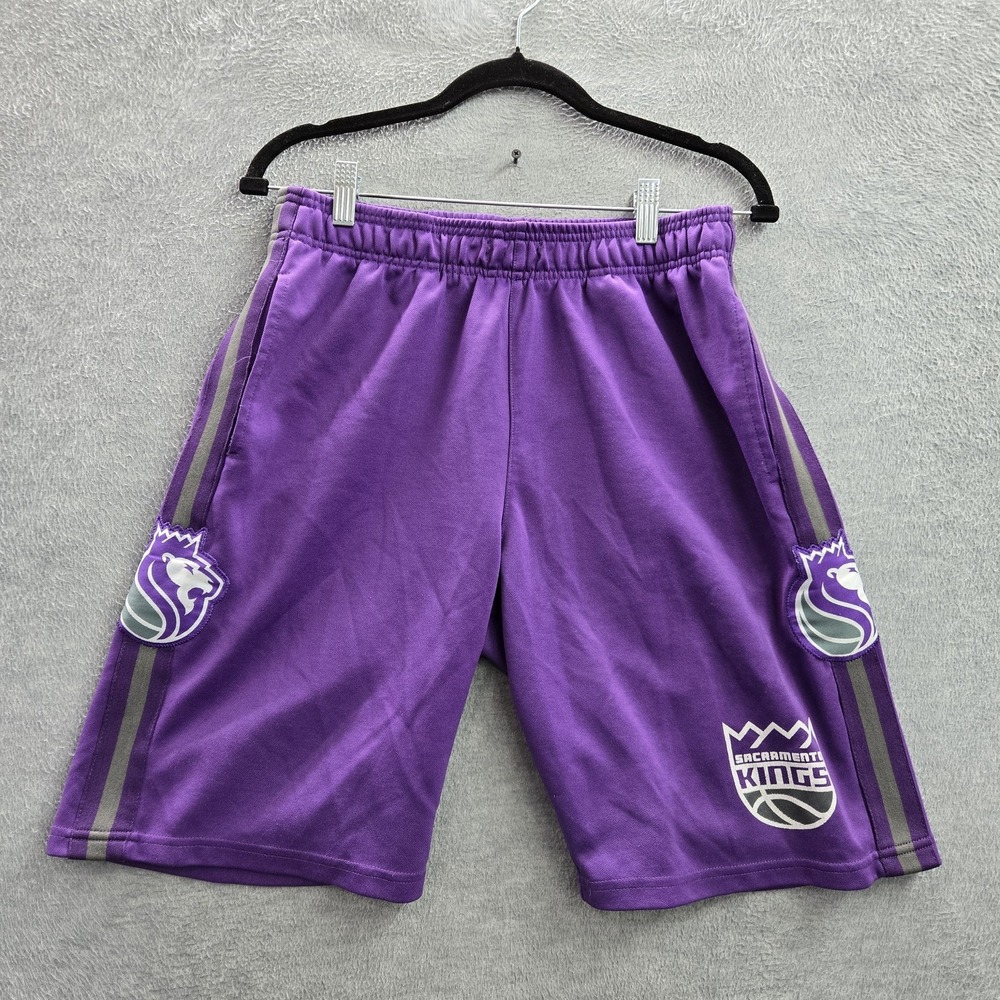 Sacramento‎ Kings Men Activewear Shorts M Purple Basketball NBA Logo UNK 9"